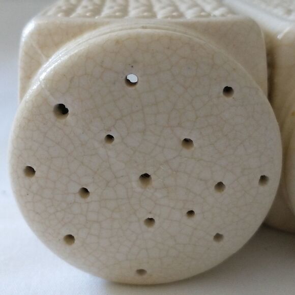 ‎Vintage Japan Stovetop Salt Pepper Shakers Ceramic Handpainted Floral Large - Picture 11 of 16